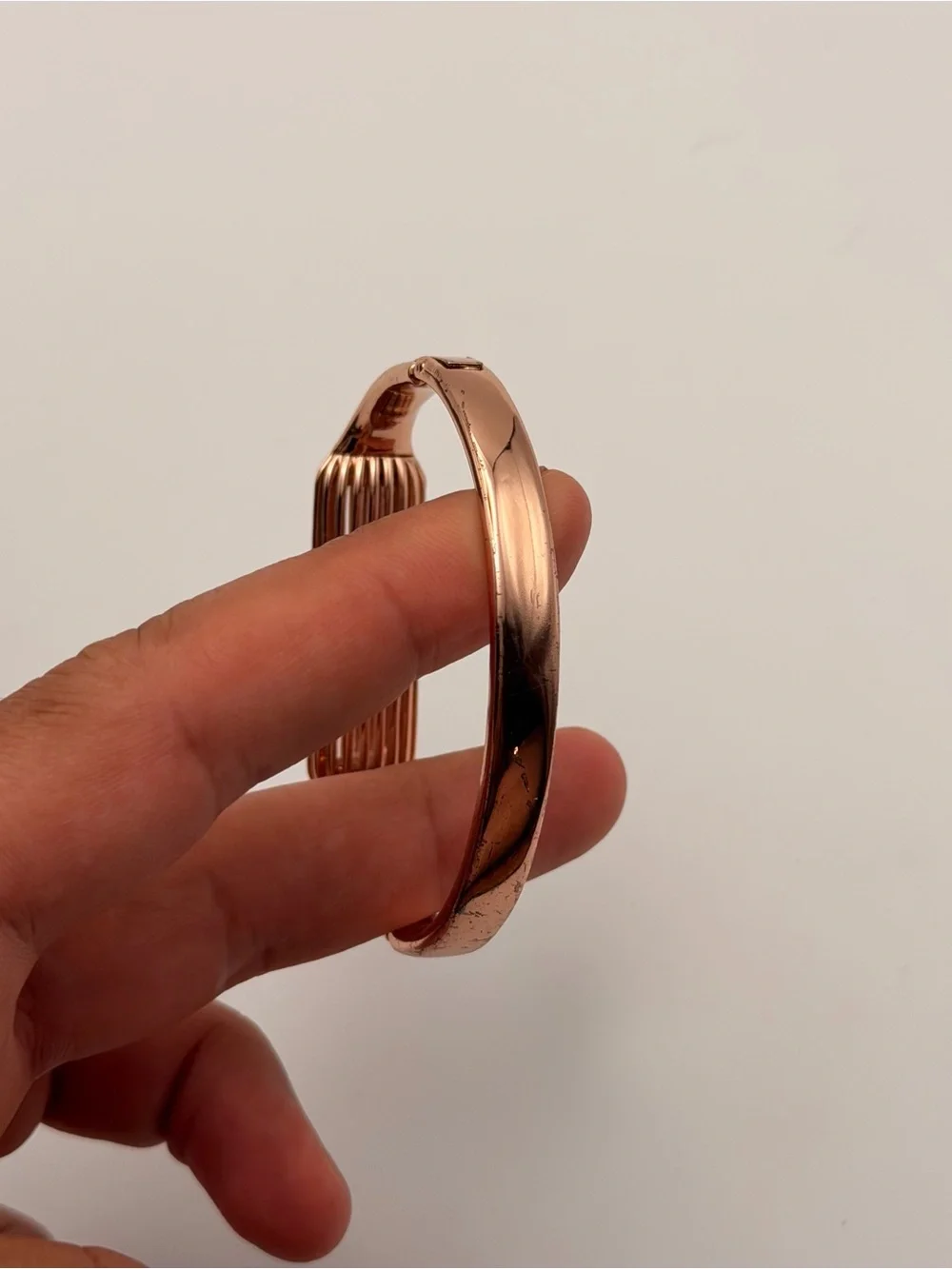Fitbit Flex 2‎ Rose Gold Bangle, OEM, Good, MSRP 99$, Fitness Tracker